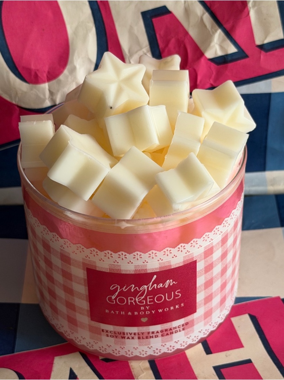 Bath and body works Candle
Gingham Gorgeous Wax Melts